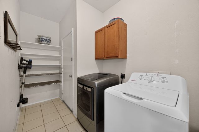 10610 Gleneagles Lane, Rowlett, TX 75089