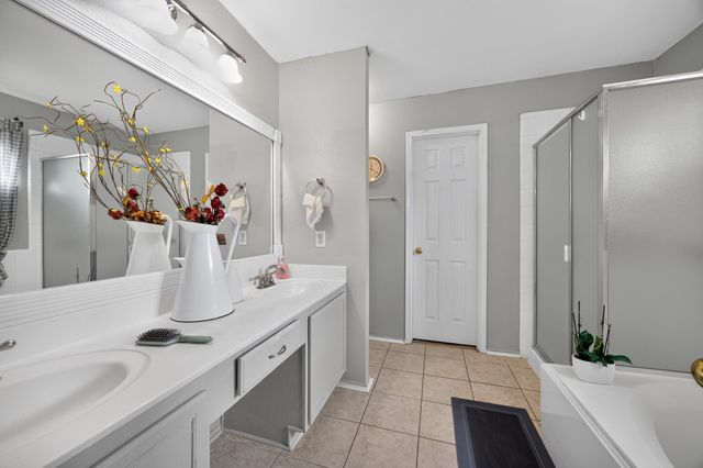 10610 Gleneagles Lane, Rowlett, TX 75089