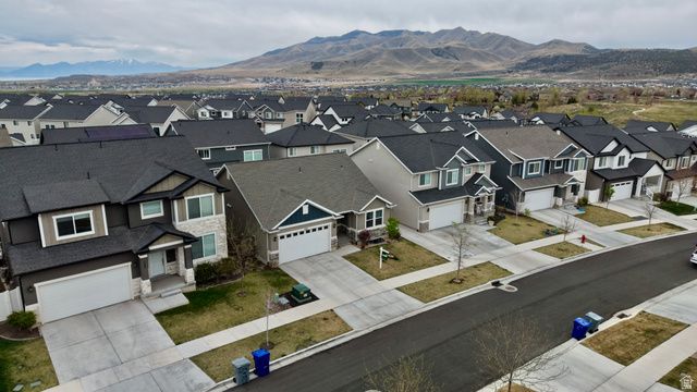 128 N FOXMOOR WAY, Saratoga Springs, UT 84045