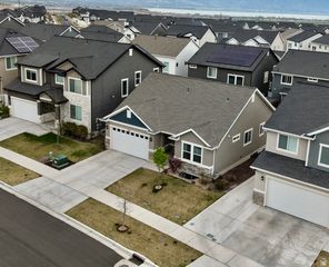 128 N FOXMOOR WAY, Saratoga Springs, UT 84045