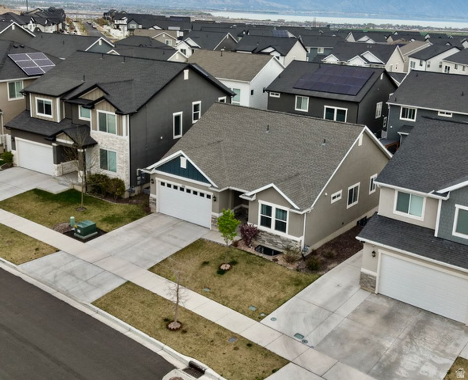 128 N FOXMOOR WAY, Saratoga Springs, UT 84045