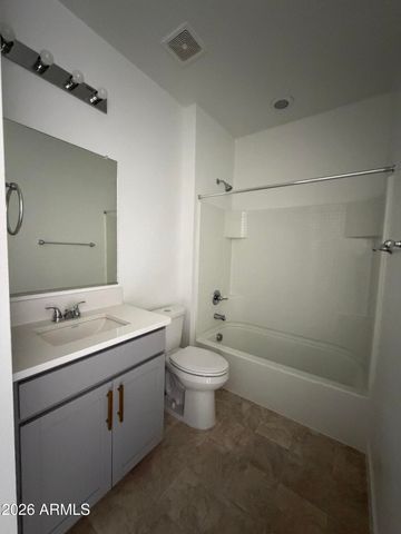 993 W SHANNONS Way, Coolidge, AZ 85128