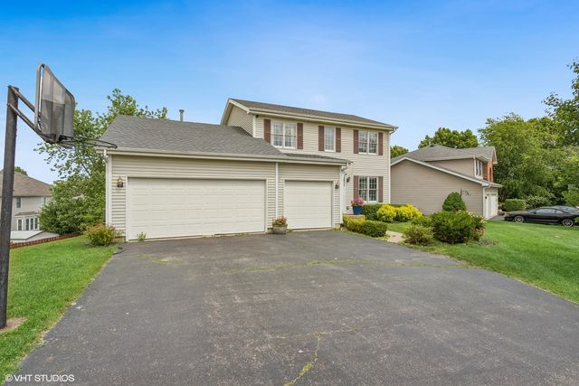 2855 Weld Road, Elgin, IL 60124