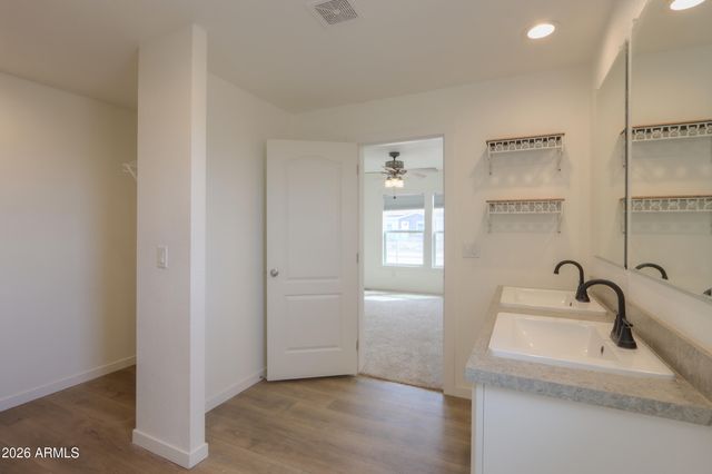 5852 N Tori Lane, Casa Grande, AZ 85194