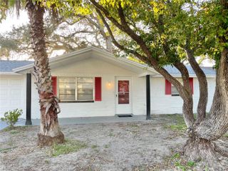 11205 YEWTREE AVENUE, Port Richey, FL 34668