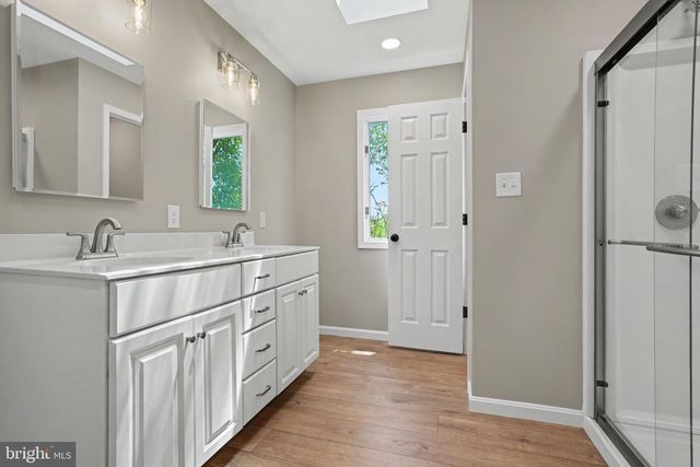 1740 CREEK VISTA DR, New Cumberland, PA 17070