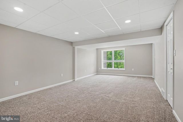 1740 CREEK VISTA DR, New Cumberland, PA 17070