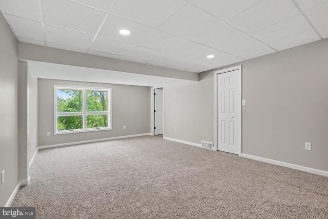 1740 CREEK VISTA DR, New Cumberland, PA 17070
