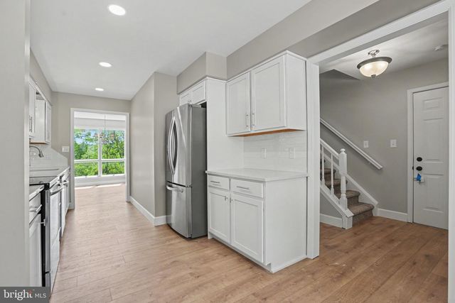 1740 CREEK VISTA DR, New Cumberland, PA 17070
