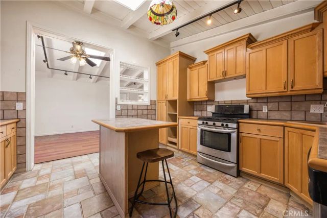 5100 Oil Well Rd, Phelan, CA 92371