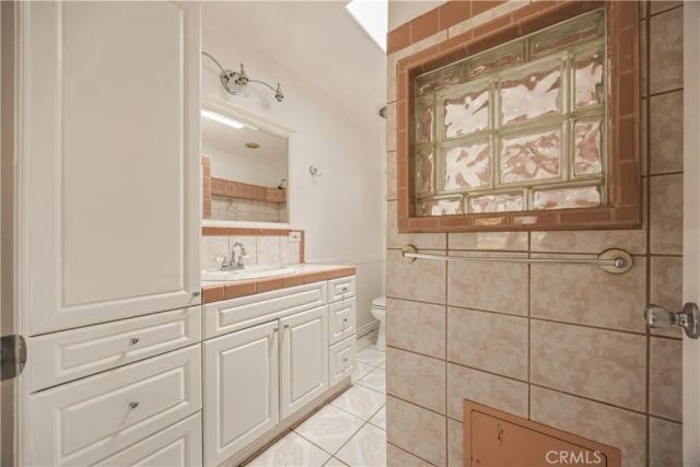 5100 Oil Well Rd, Phelan, CA 92371