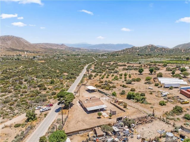 5100 Oil Well Rd, Phelan, CA 92371