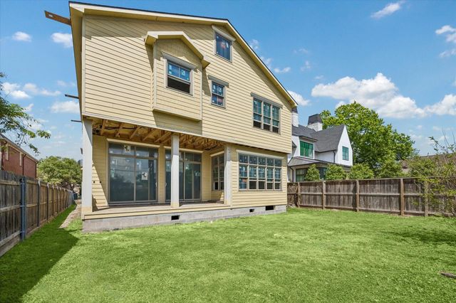 3717 Carlon Street, Southside Place, TX 77005