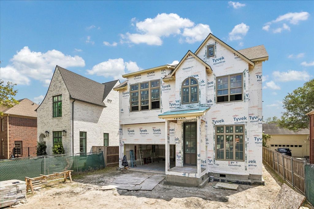 3717 Carlon Street, Southside Place, TX 77005