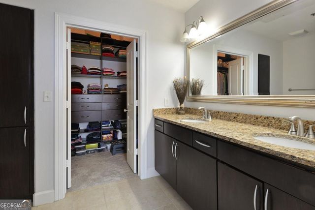 3445 Stratford Road NE 2404, Atlanta, GA 30326