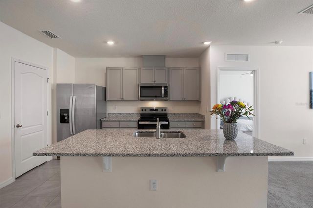 2006 DOE RUN DRIVE, Davenport, FL 33837