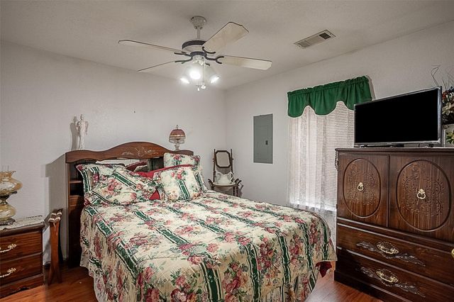 7967 Fm 365 Road, Beaumont, TX 77705