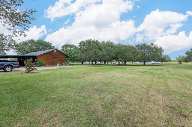 7967 Fm 365 Road, Beaumont, TX 77705