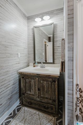 405 COUNTY ROAD 437, Sterrett, AL 35147