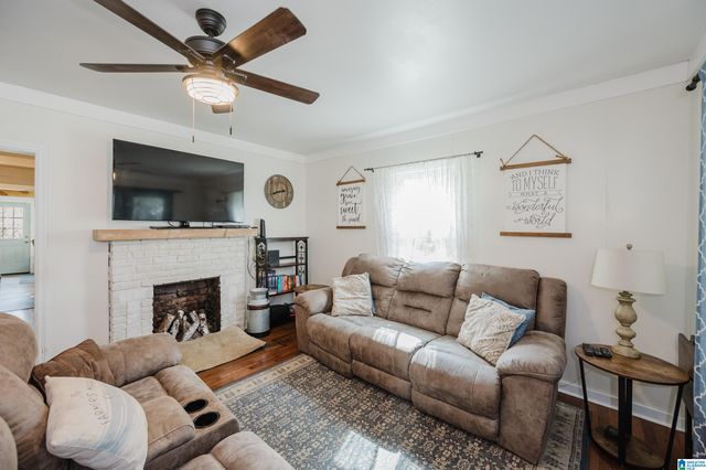 405 COUNTY ROAD 437, Sterrett, AL 35147