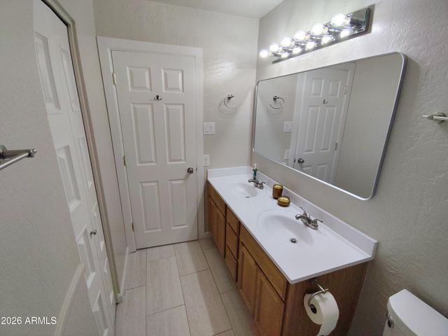 6756 S Oak Street, Tempe, AZ 85283