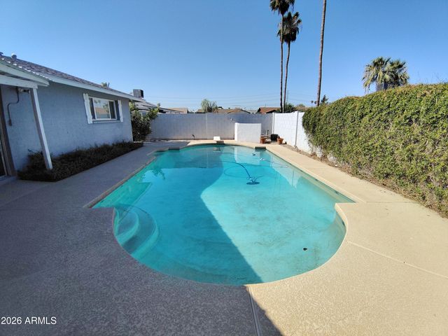 6756 S Oak Street, Tempe, AZ 85283