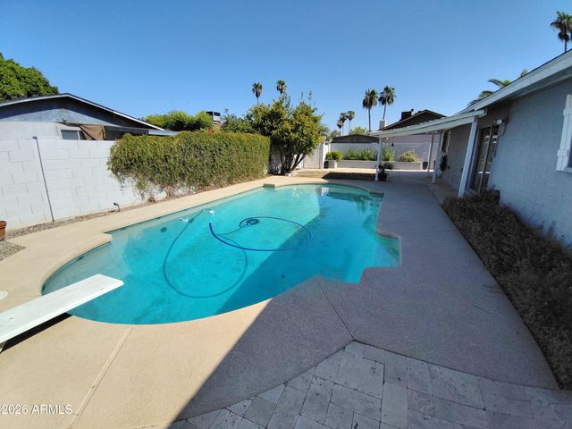 6756 S Oak Street, Tempe, AZ 85283