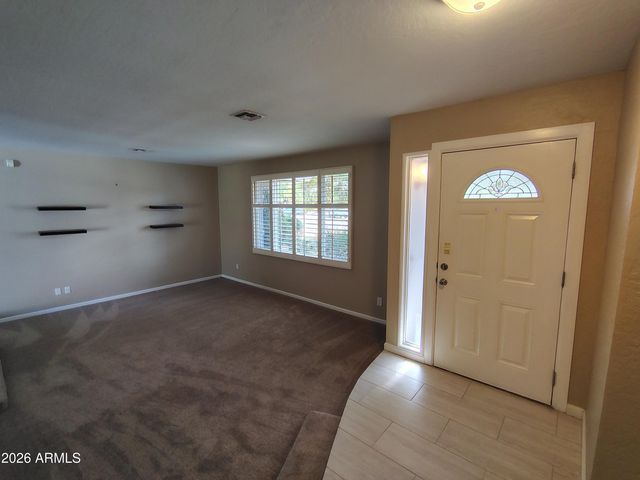 6756 S Oak Street, Tempe, AZ 85283
