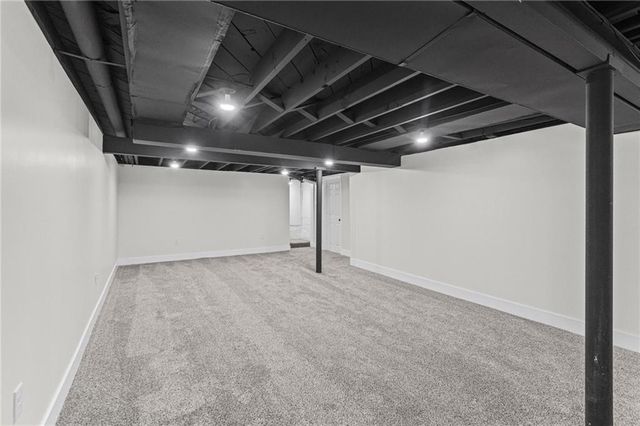 8105 E 80th Terrace, Kansas City, MO 64138