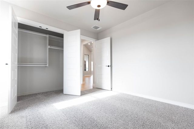 10304 SW 56th Street, Mustang, OK 73064