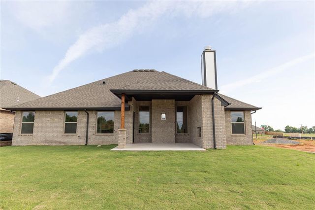10304 SW 56th Street, Mustang, OK 73064