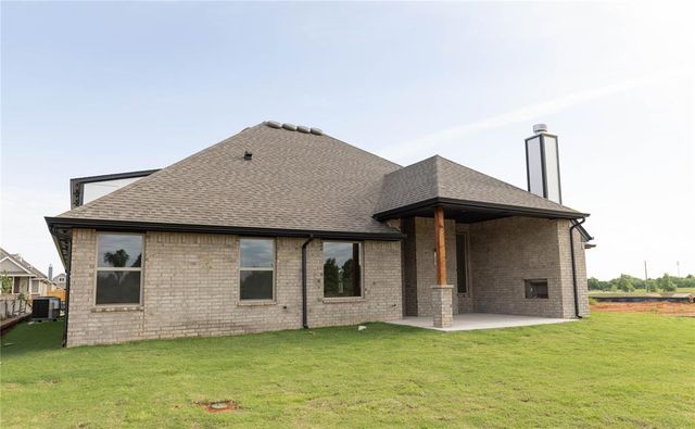 10304 SW 56th Street, Mustang, OK 73064