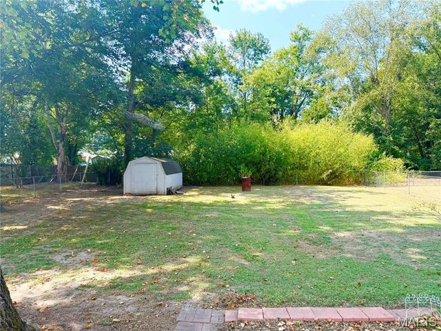 405 Pam Street, Sikeston, MO 63801