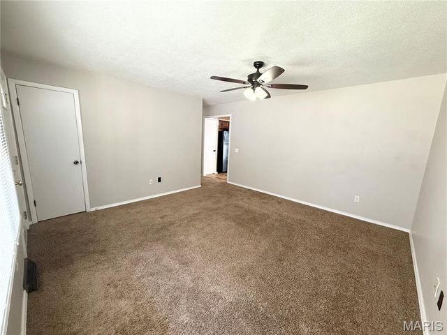 405 Pam Street, Sikeston, MO 63801