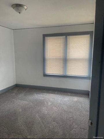 12745 Lawton Street, Detroit, MI 48238