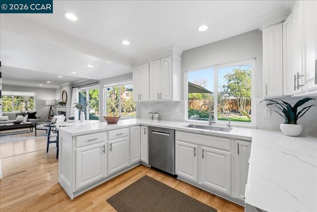 109 Posada Ct, San Ramon, CA 94583