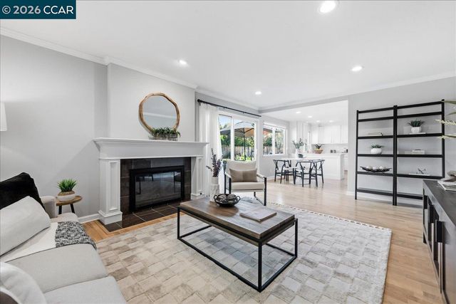 109 Posada Ct, San Ramon, CA 94583