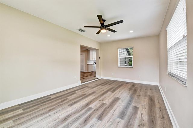 8403 LOPEZ DRIVE, Tampa, FL 33615