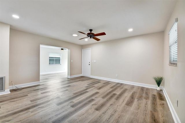 8403 LOPEZ DRIVE, Tampa, FL 33615