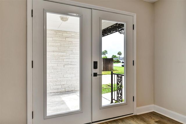 8403 LOPEZ DRIVE, Tampa, FL 33615