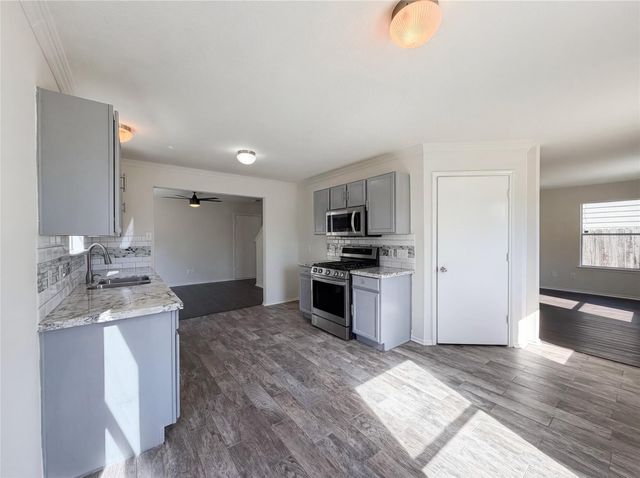 12927 Colony Heath Lane, Houston, TX 77085