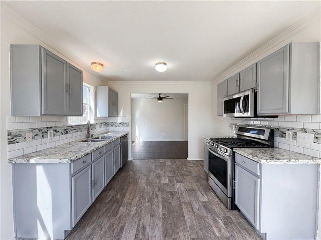 12927 Colony Heath Lane, Houston, TX 77085