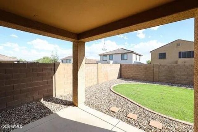 18009 W SUNNYSLOPE Lane, Waddell, AZ 85355