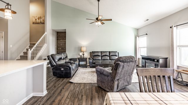 4235 Abigail Way, Indianapolis, IN 46239