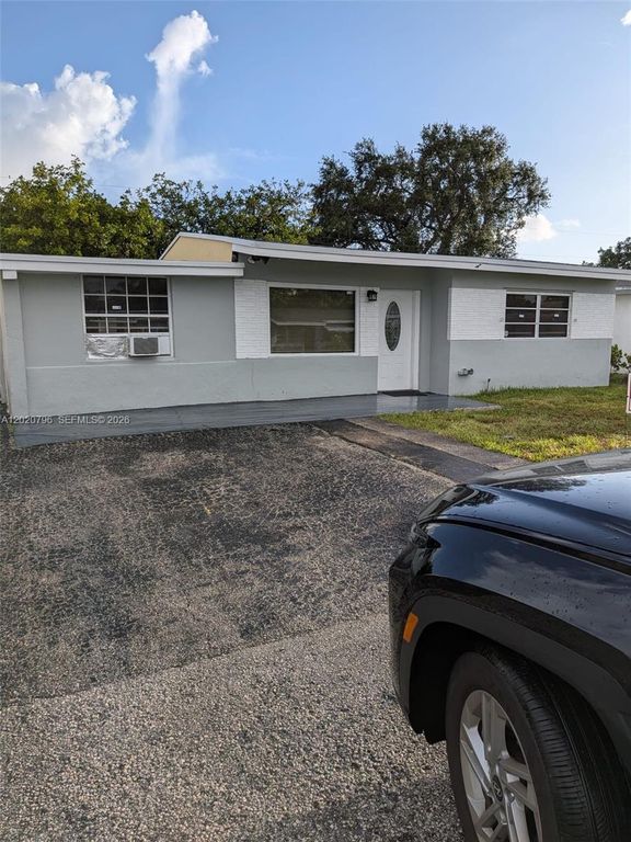 6425 SW 22nd St 6425, Miramar, FL 33023