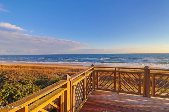 301 Salter Path Road 14 Genesis, Atlantic Beach, NC 28512