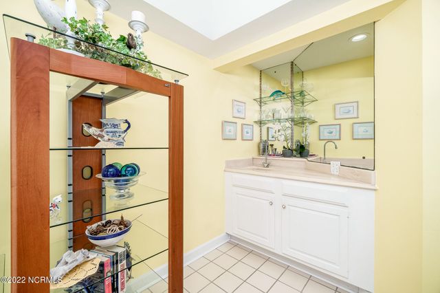 301 Salter Path Road 14 Genesis, Atlantic Beach, NC 28512