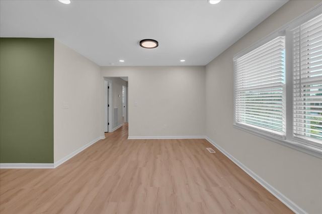 7320 Coronado Ct, Nashville, TN 37221