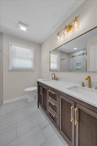 7320 Coronado Ct, Nashville, TN 37221