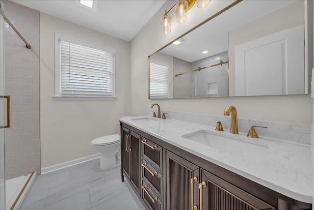7320 Coronado Ct, Nashville, TN 37221